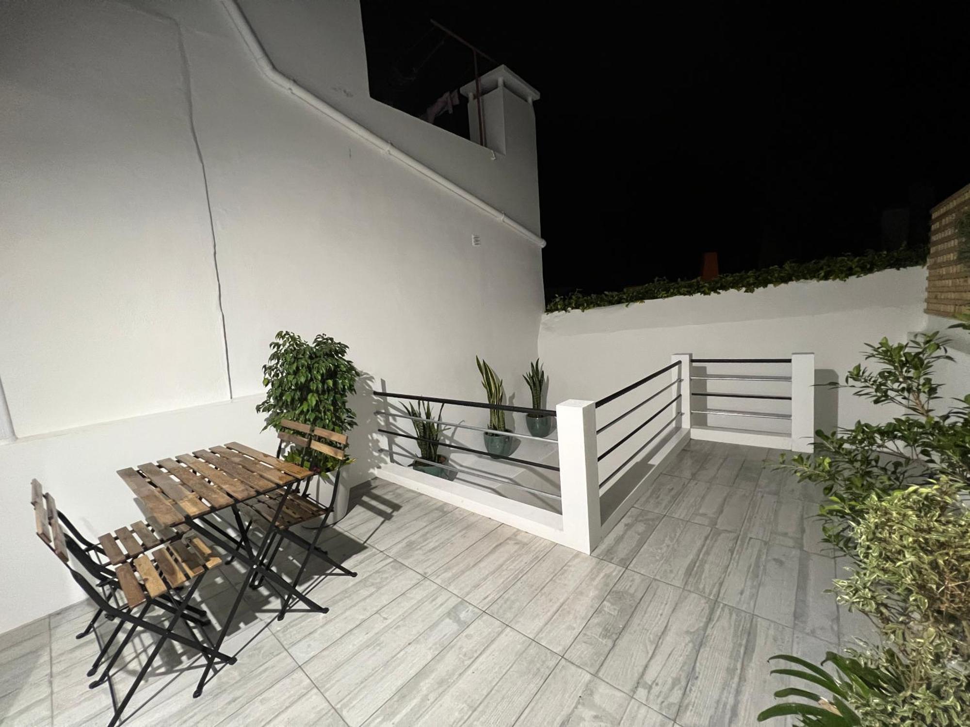 Urban 41 Guest House 蓬塔德尔加达 外观 照片