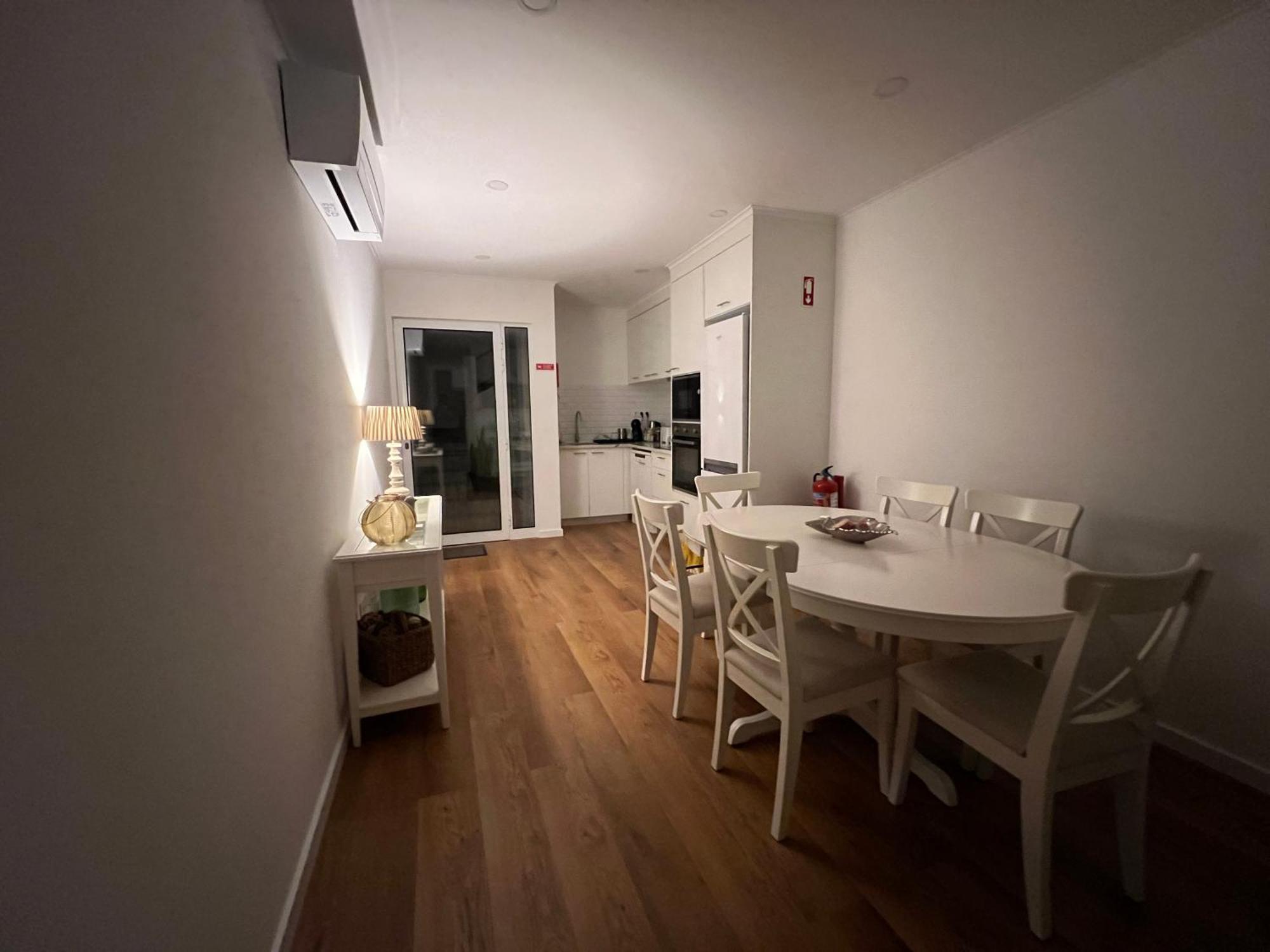 Urban 41 Guest House 蓬塔德尔加达 外观 照片